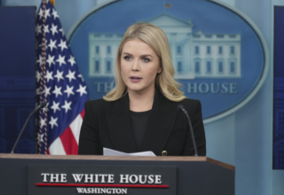 البيت الأبيض: زيلينسكي وضع العربة أمام الحصان وعض اليد التي تطعمه 20 wp header logo1741050108649438369