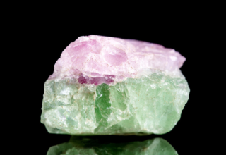 بيع أحجار كريمة من نورستان بأكثر من 42 مليون أفغاني 23 wp header logo1748854816906613148