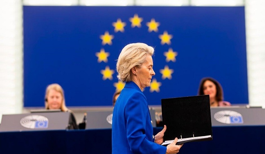 بوليتيكو: فون دير لاين تسعى لإصلاح المفوضية الأوروبية واحتكار السلطة في يدها 1 wp header logo1757037646186644647