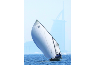 «دبي للرياضات البحرية» يدشن الموسم الجديد بالقوارب الشراعية 22 قدماً 21 wp header logo1758772838753908818